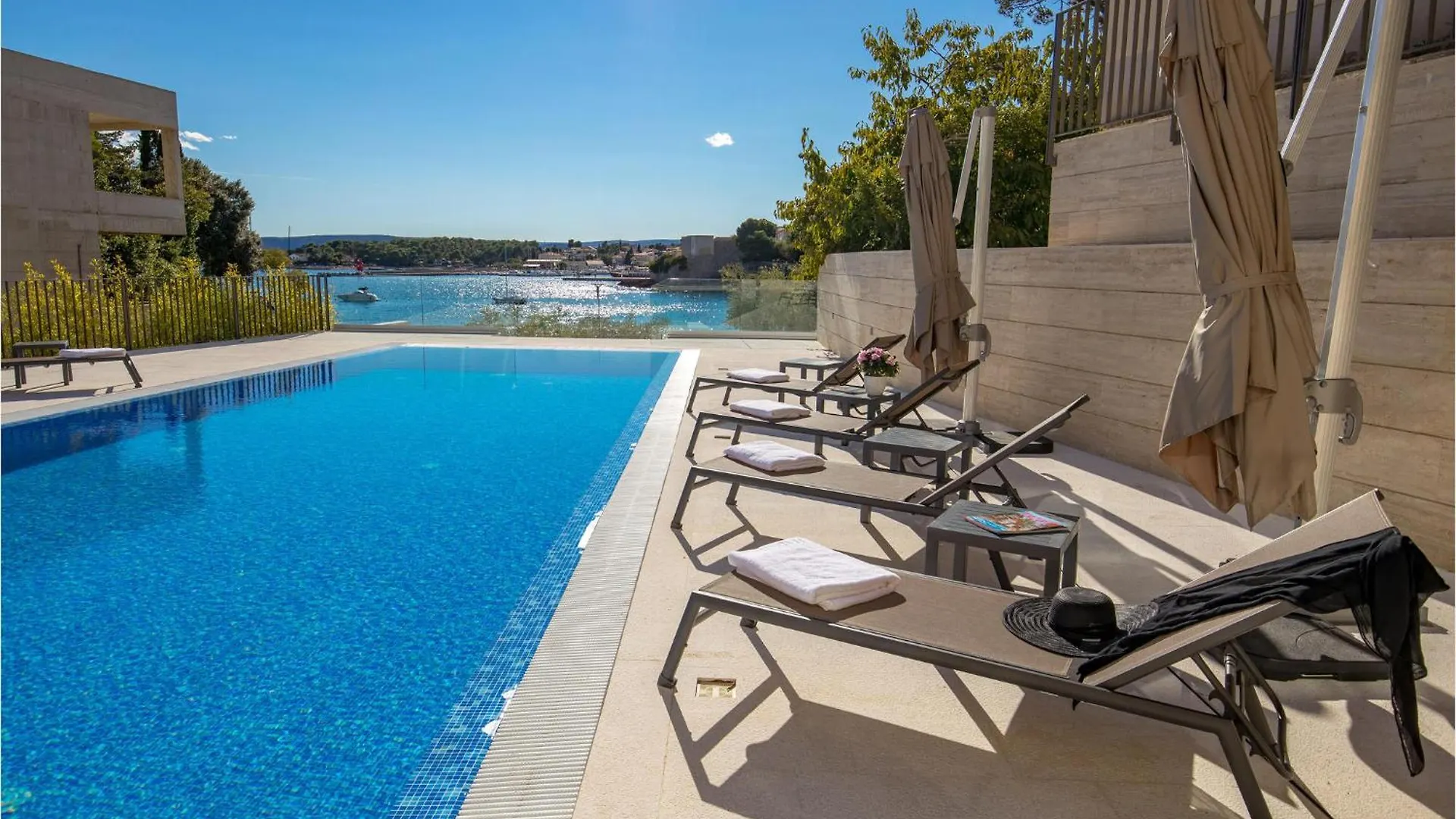 Lovely Apartment In Krk With Kitchen Krk Town 0*,